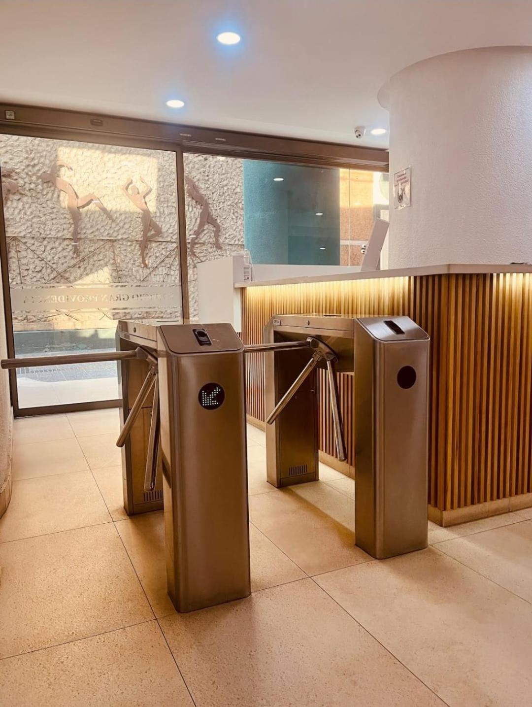 Executive Apartsuitejh Appartamento Santiago del Cile